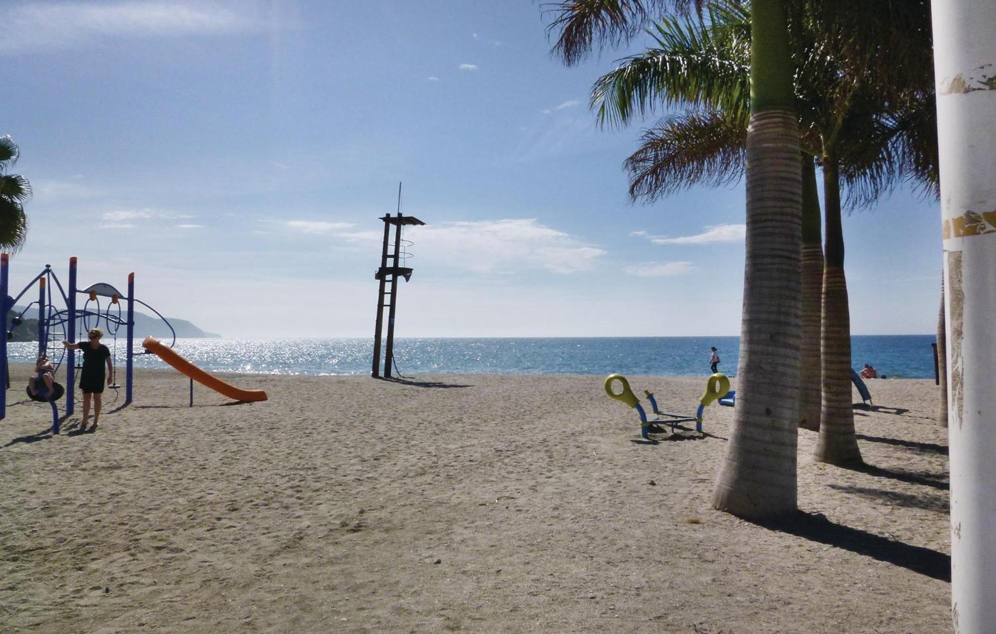 Cozy Home In Nerja With Wifi מראה חיצוני תמונה